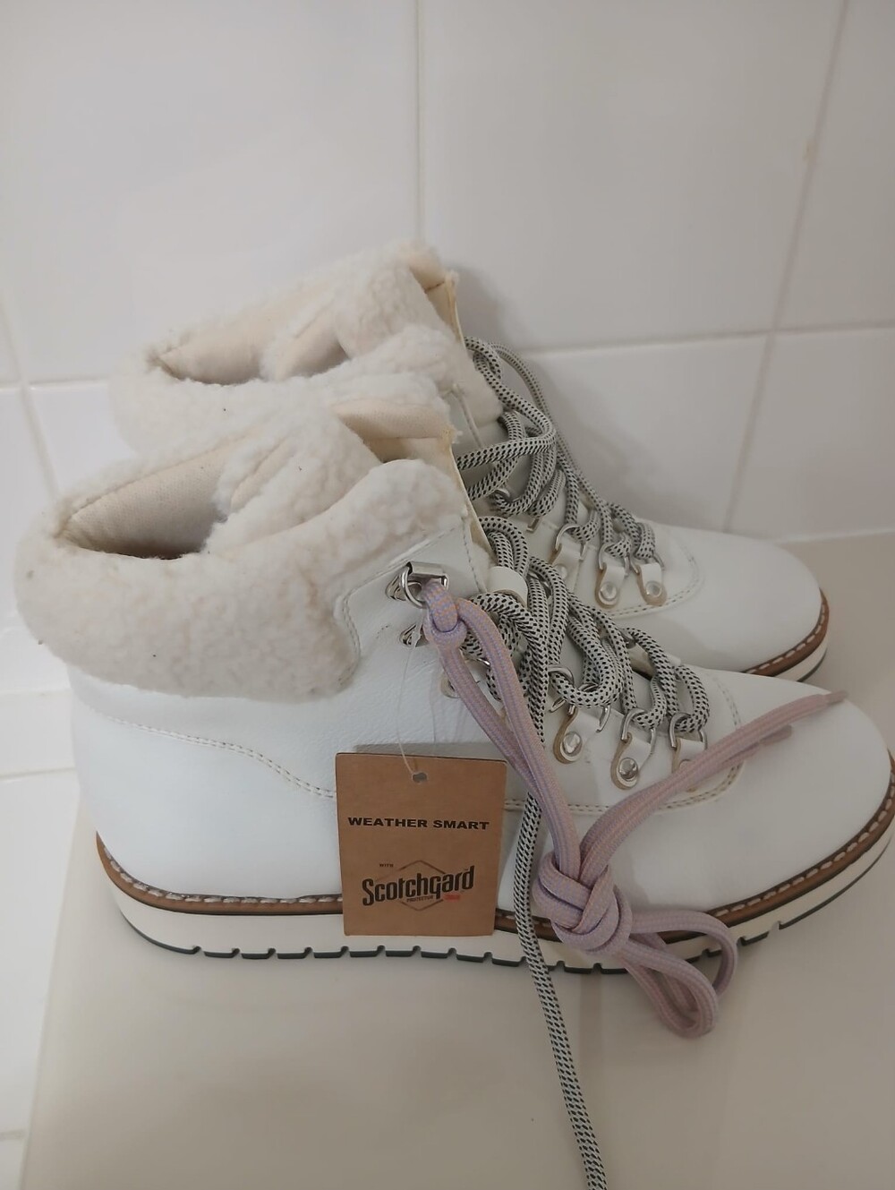 NEW White Mountain Waterproof Booties